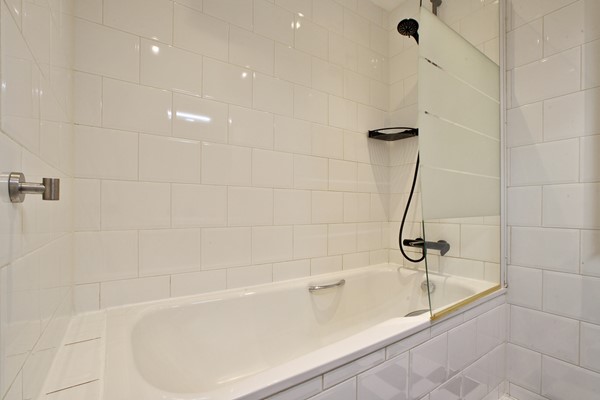 Medium property photo - Knollendamstraat 11-2, 1013 TL Amsterdam